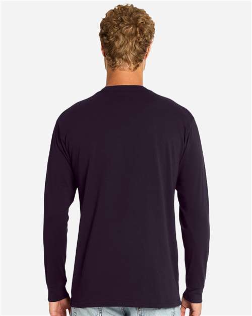 Lane Seven LS15009 - Plum (Back)