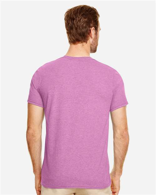 Gildan 64000 - Heather Radiant Orchid (Back)